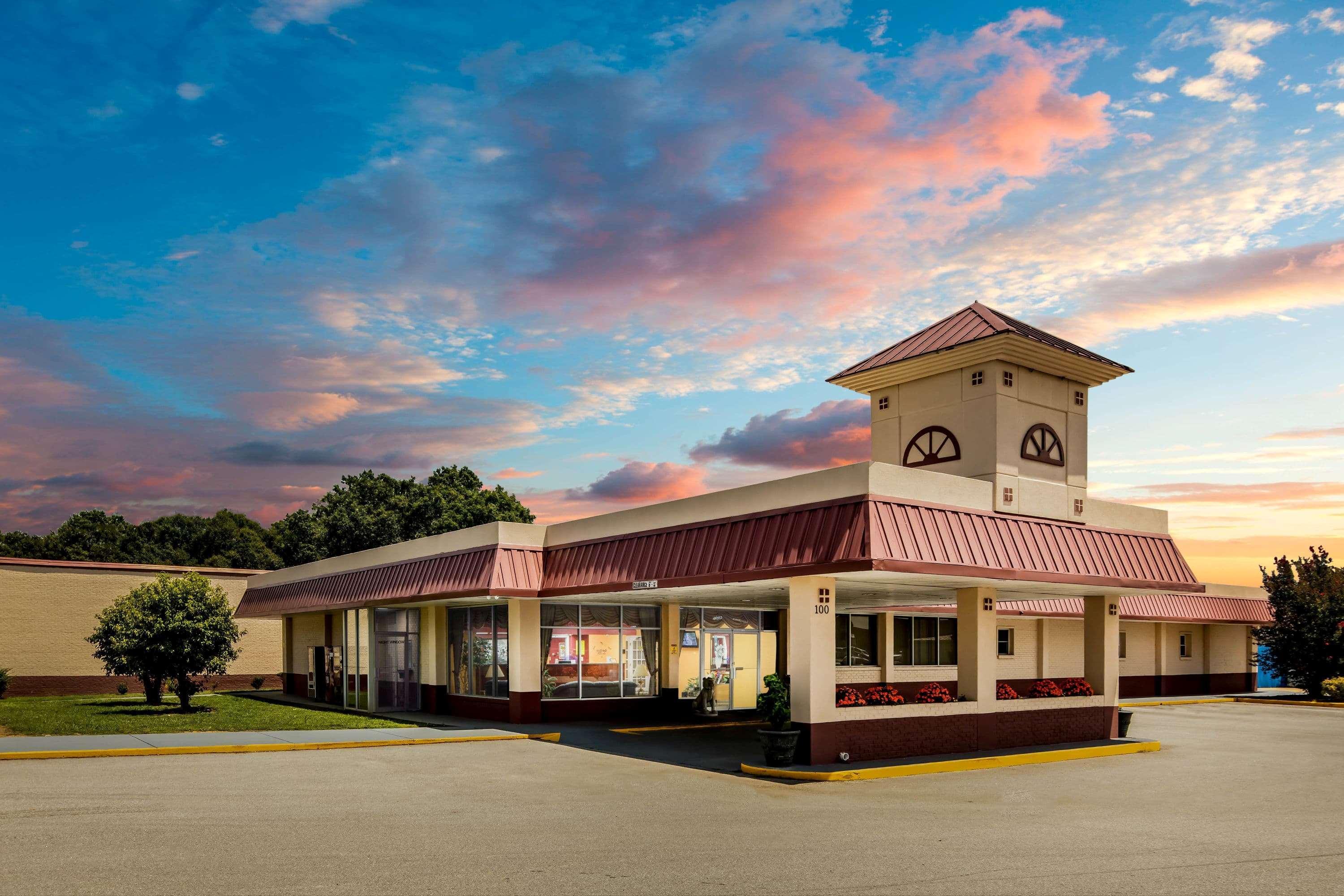 Hotel Super 8 By Wyndham Gaffney Exterior foto