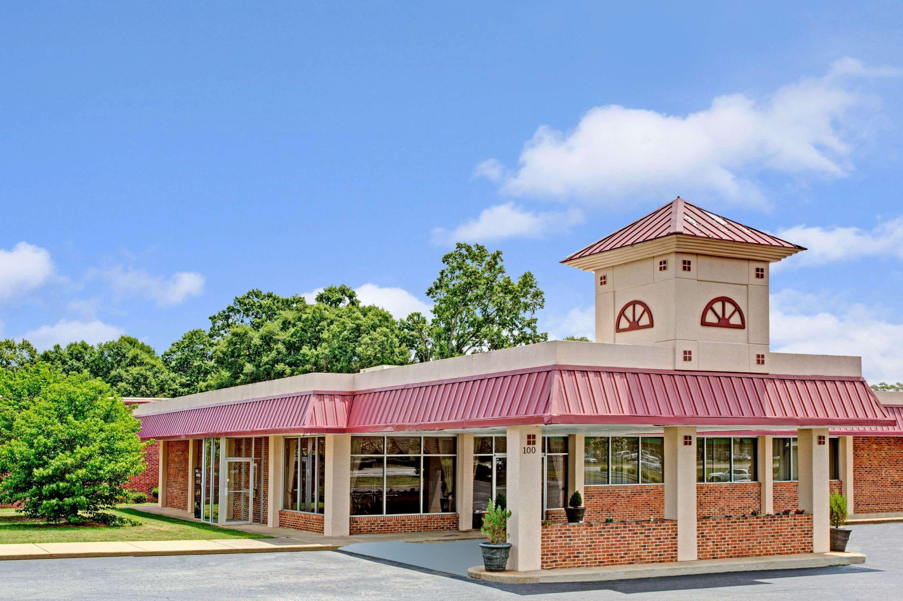 Hotel Super 8 By Wyndham Gaffney Exterior foto