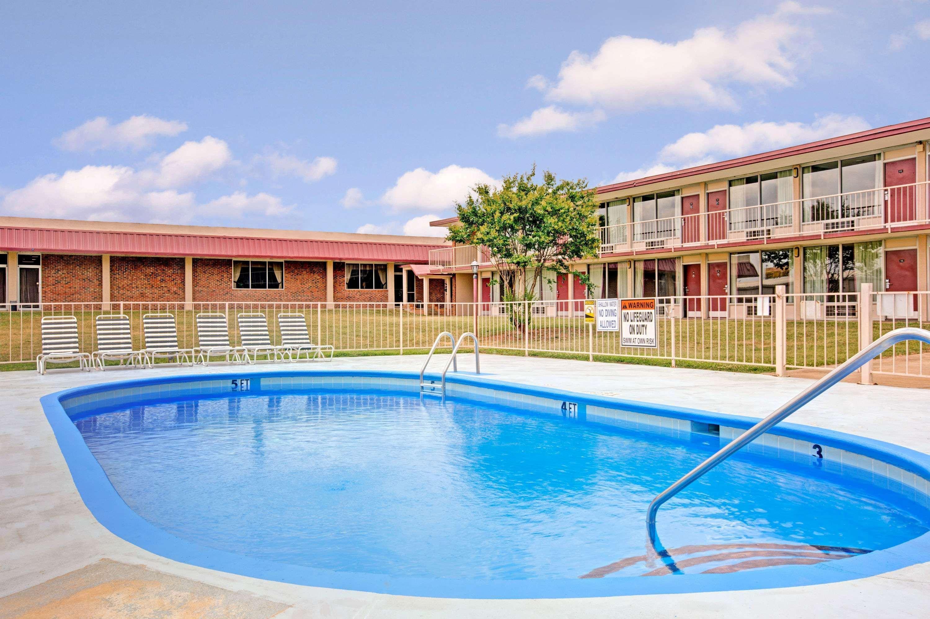 Hotel Super 8 By Wyndham Gaffney Exterior foto